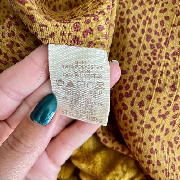 Mystree Faux Fur Mustard Colored Full Zipper Coat Jacket - Picture 6 of 6